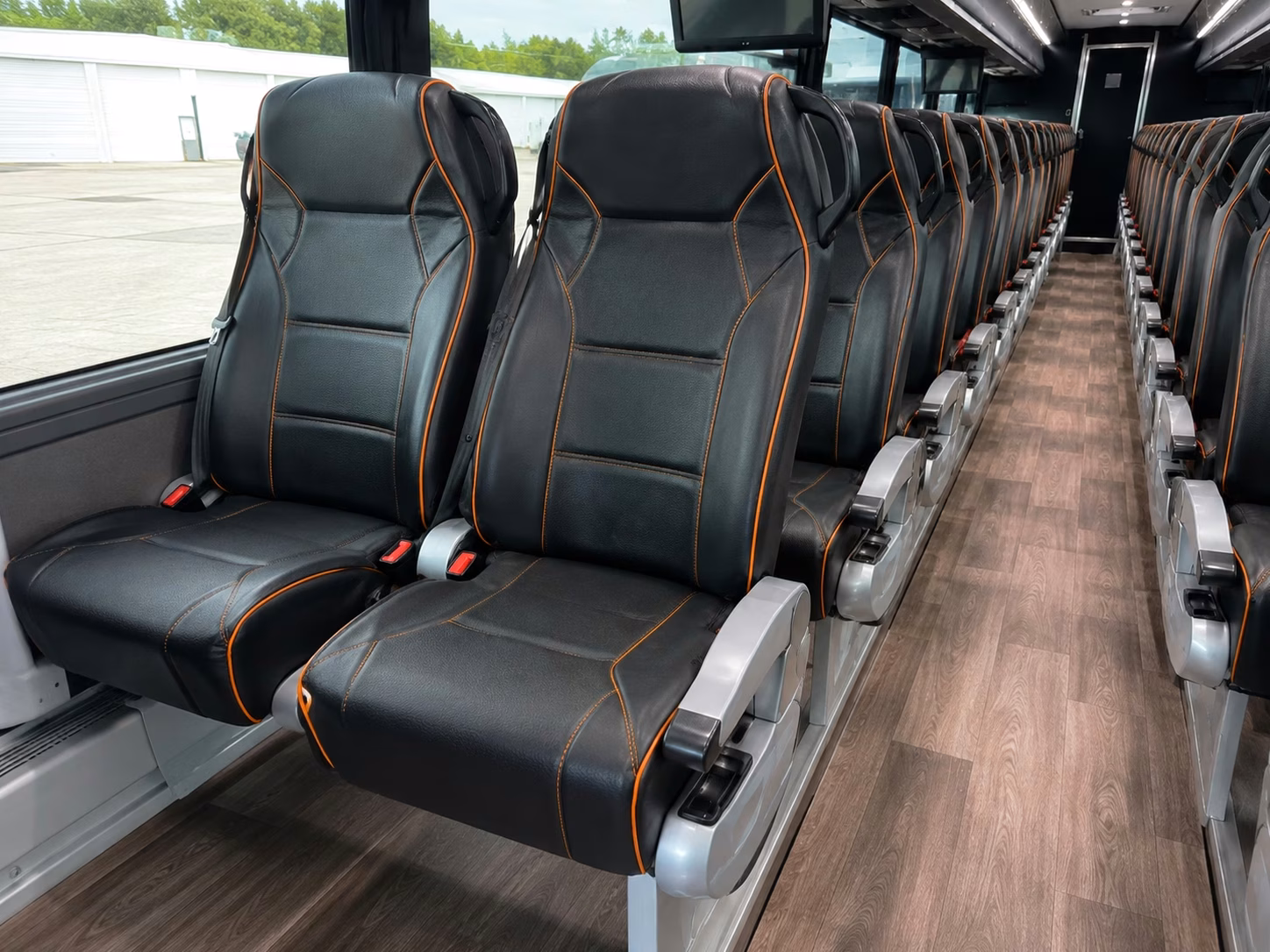 charter bus rentals for haverhill mill district weddings