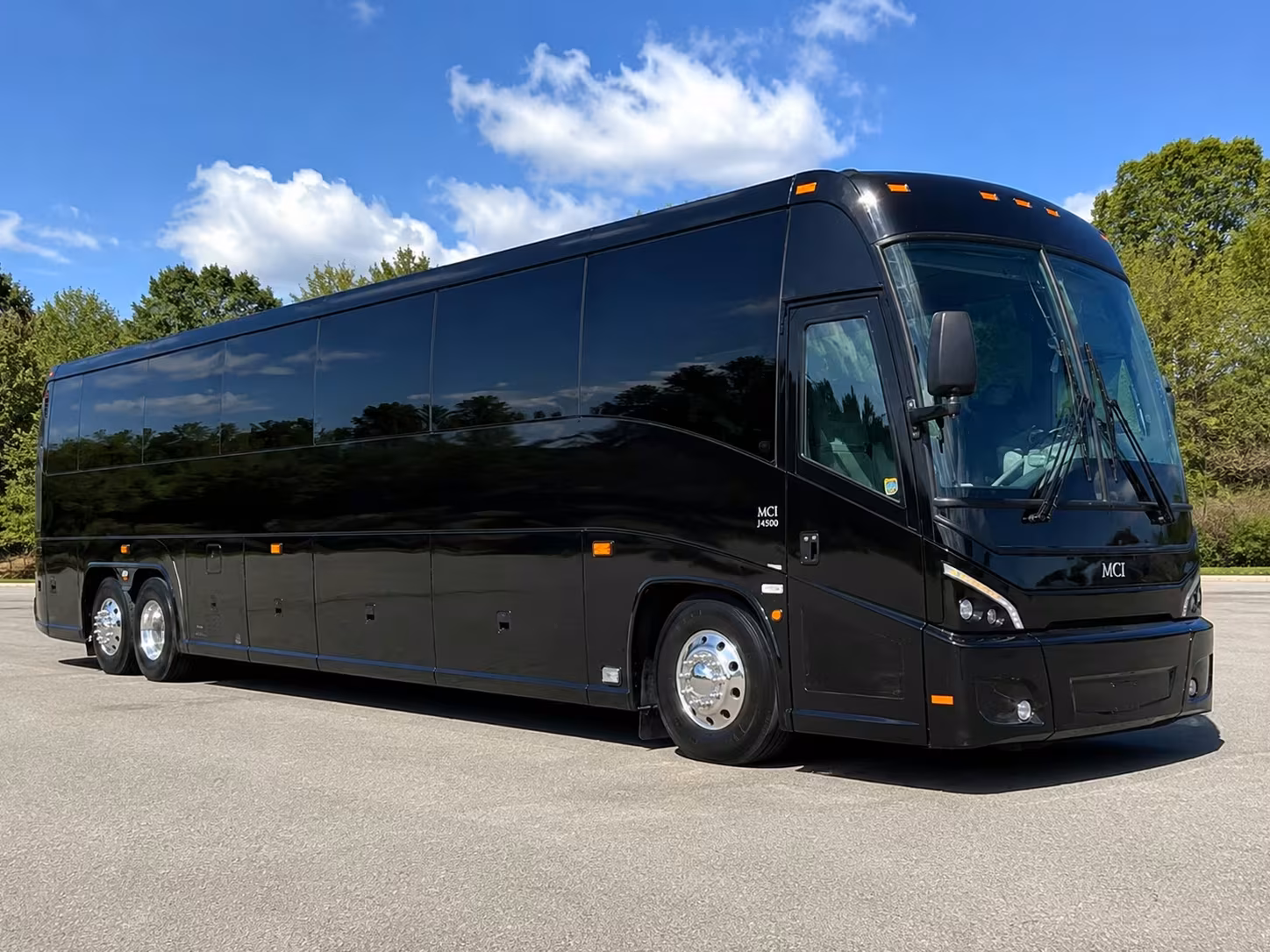 haverhill minibus rentals for lowell and plum island field trips